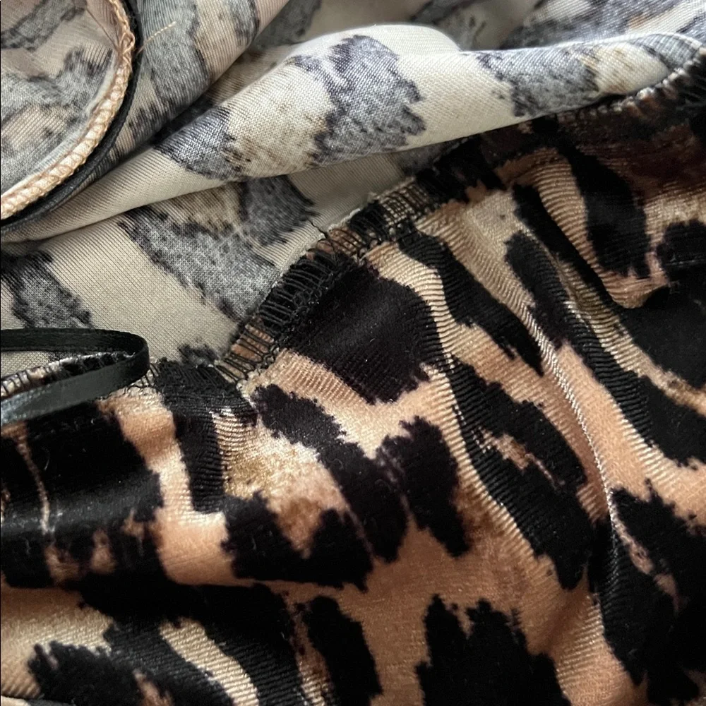 Taylor Black and Tan Animal Print Midi Maxi Dress - Picture 4 of 7